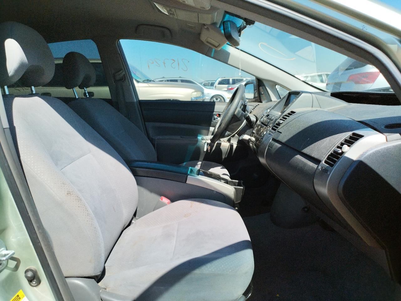 Photo 5 from auction – 2007 TOYOTA PRIUS with VIN JTDKB20U177604532