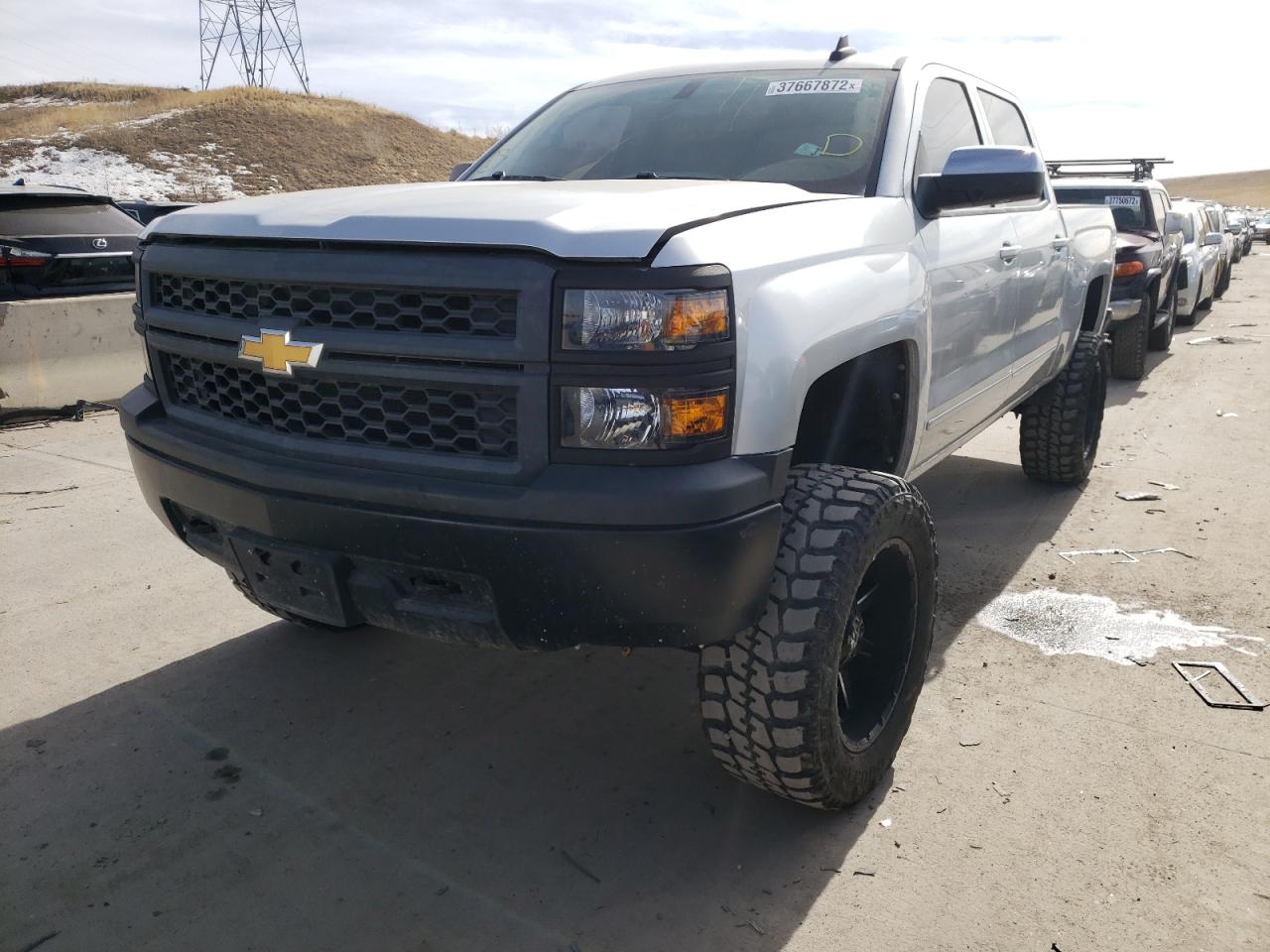 صورة رقم 2 من المزاد - 2015 CHEVROLET SILVERADO مع VIN 3GCUKREC3FG429124