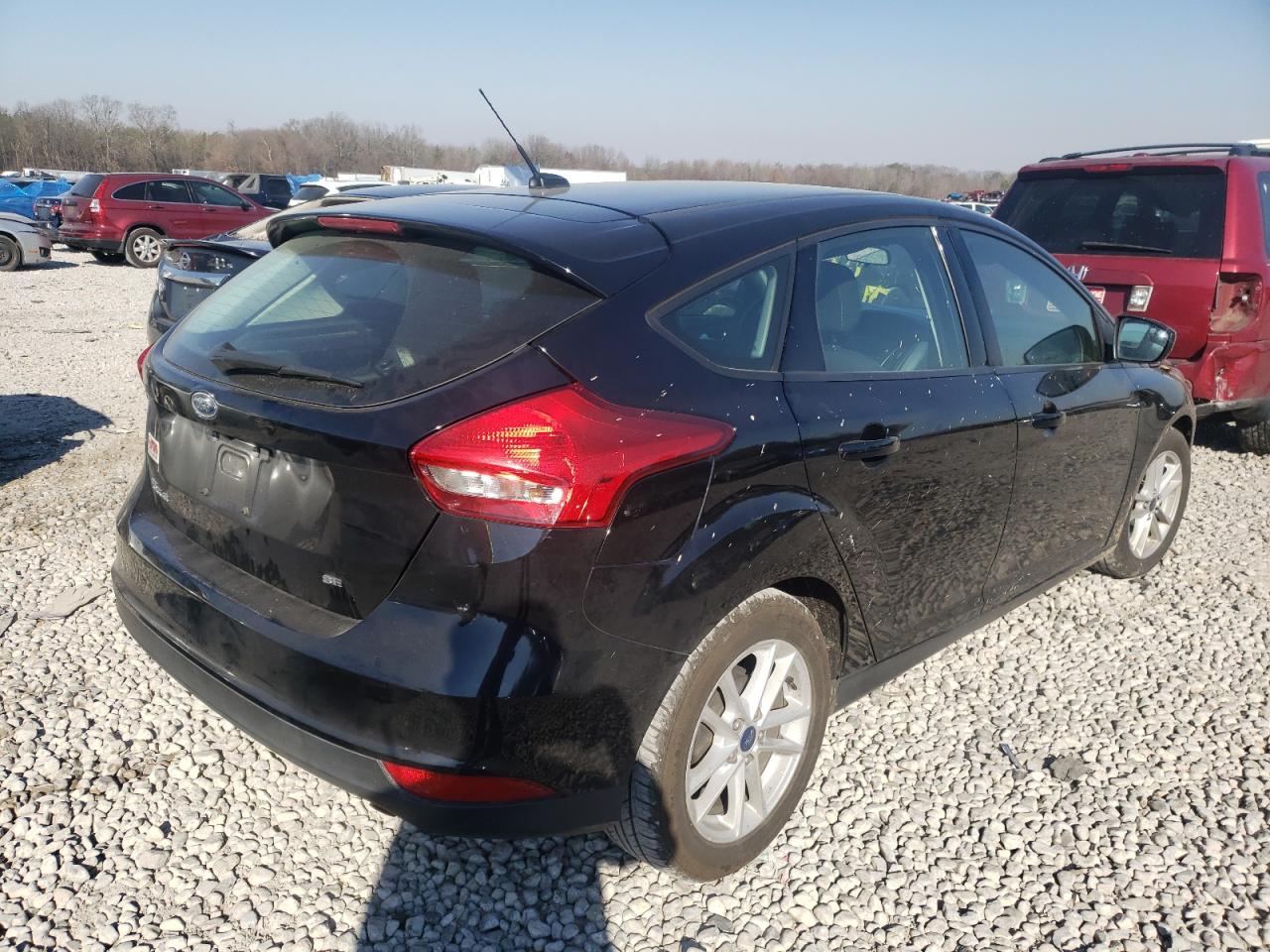 Photo 4 from auction – 2018 FORD FOCUS SE with VIN 1FADP3K26JL250488