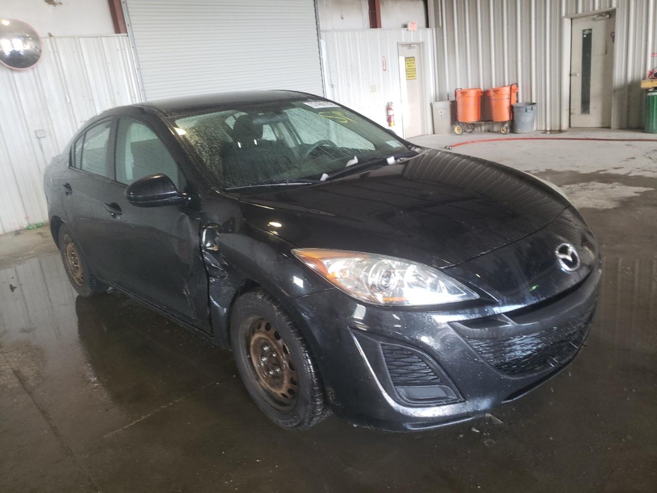 MAZDA 3 I 2011 with VIN JM1BL1UG9B1439594 - Photo from auction