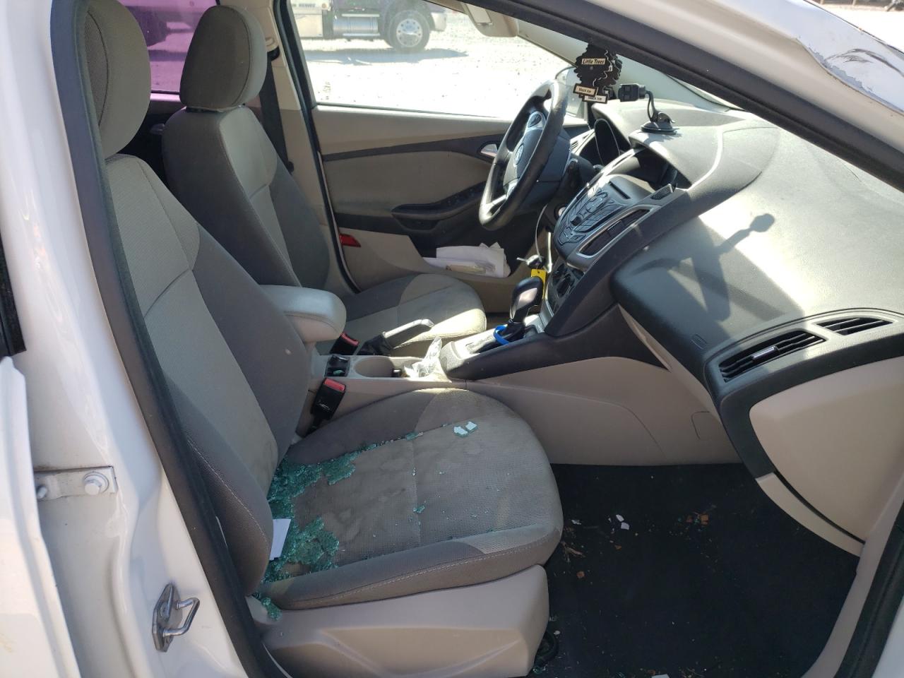 Photo 5 from auction – 2014 FORD FOCUS SE with VIN 1FADP3K29EL296080
