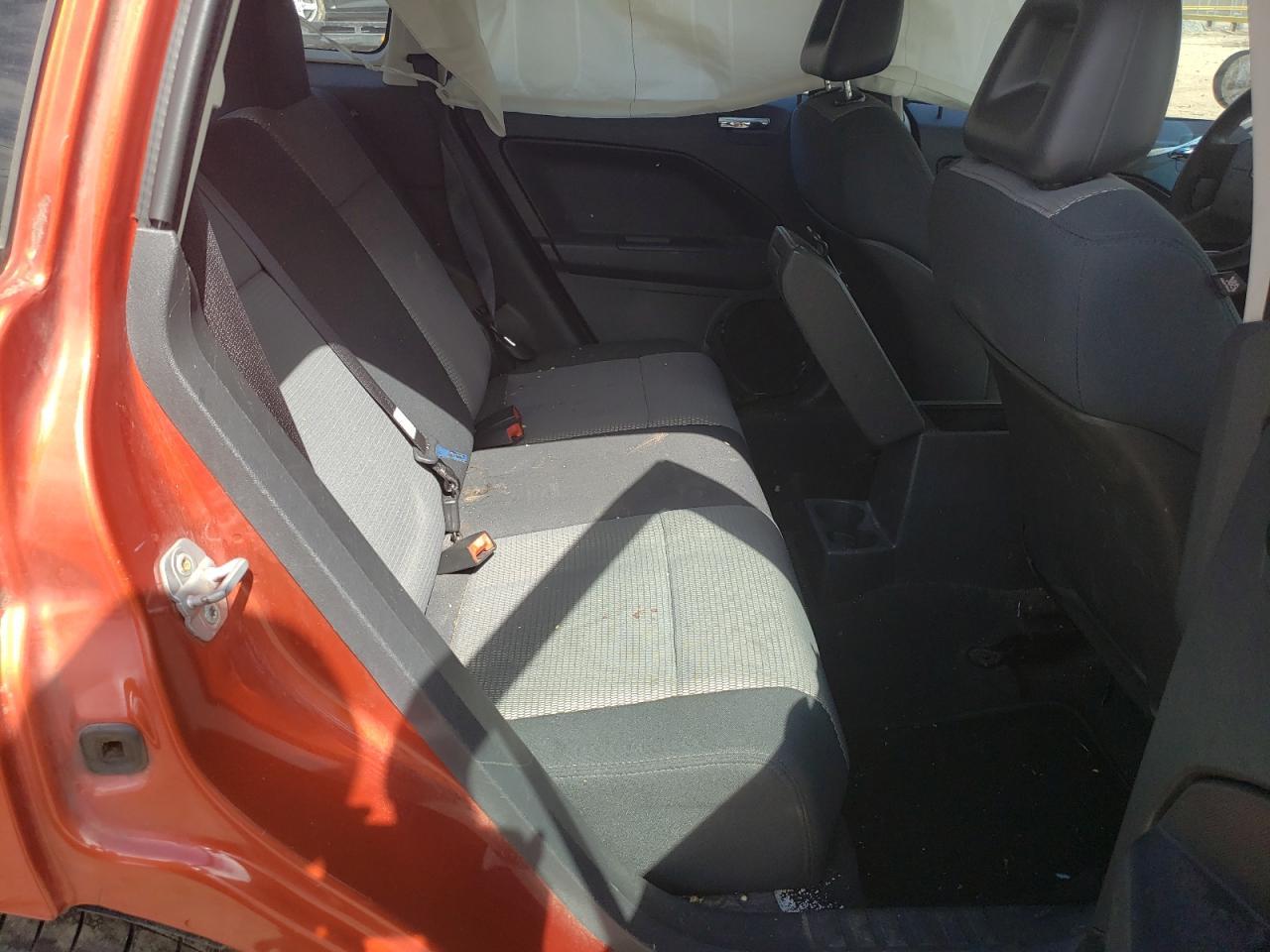 Photo 6 from auction – 2009 DODGE CALIBER SE with VIN 1B3HB48A89D213125