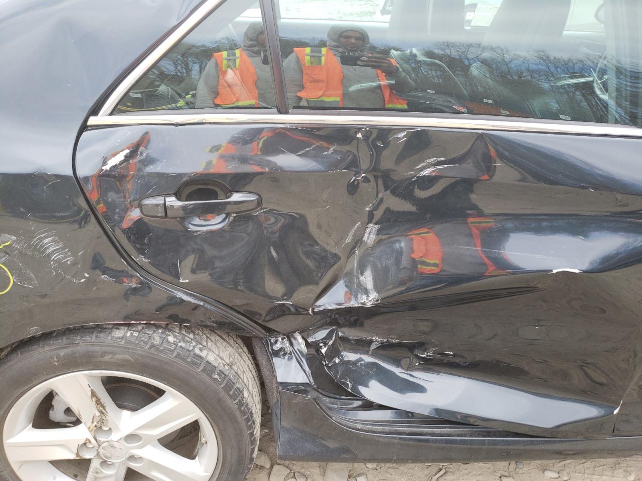 Photo 6 from auction – 2014 TOYOTA CAMRY L with VIN 4T1BF1FK4EU343430