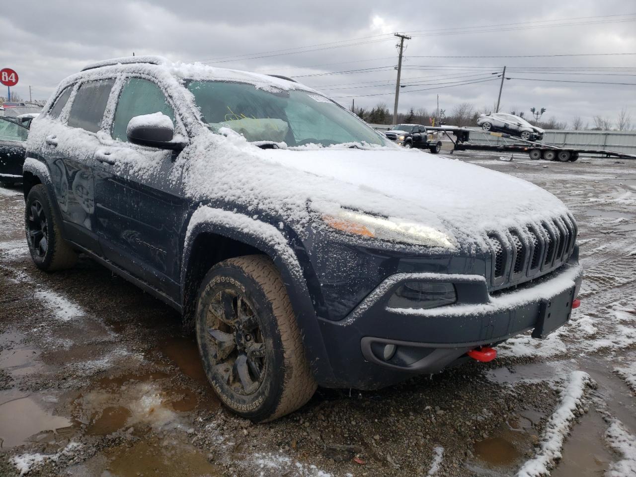 JEEP CHEROKEE T 2017 with VIN 1C4PJMBB8HW524975 - Photo from auction