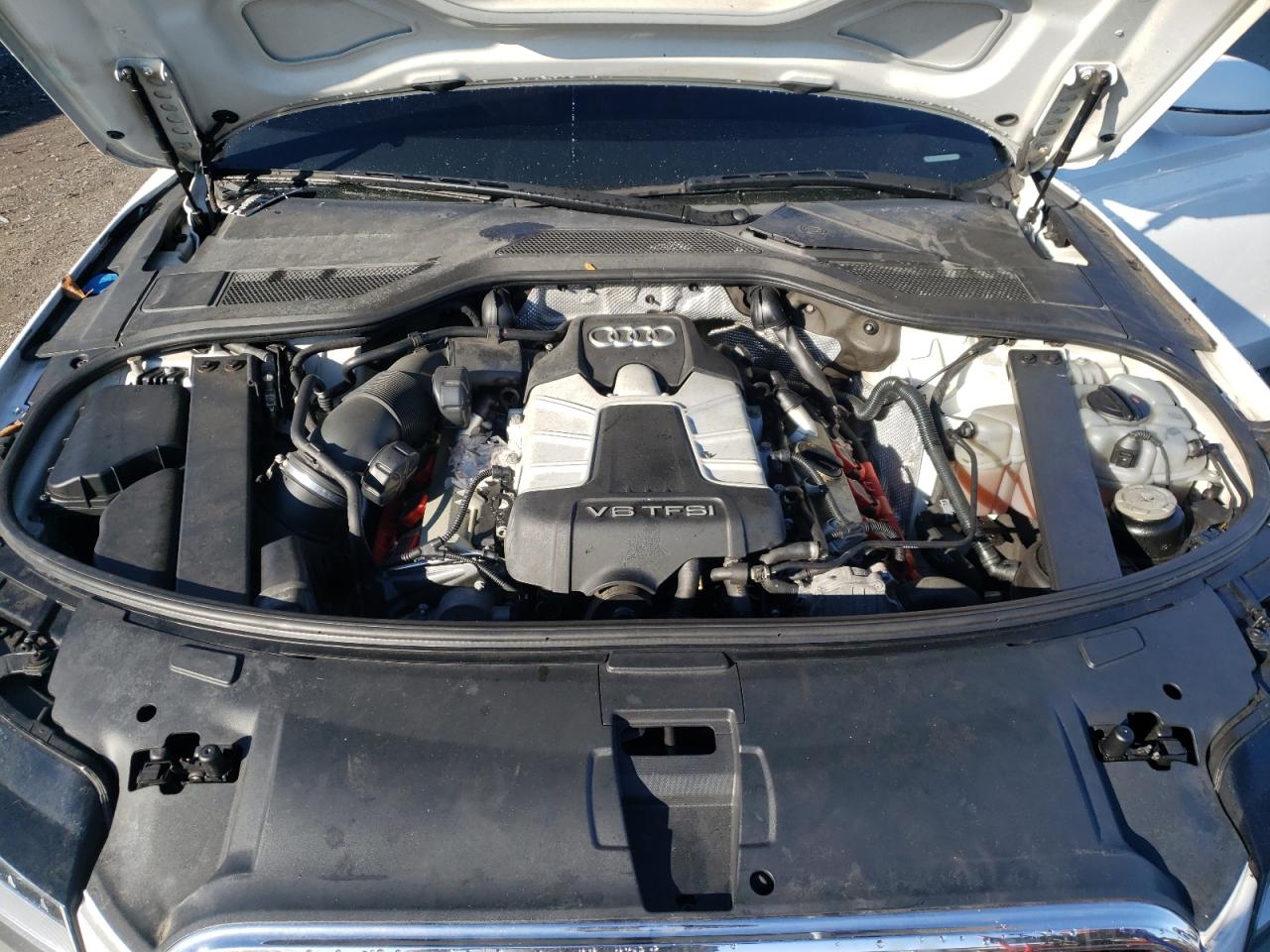 Photo 7 from auction – 2014 AUDI A8 L QUATT with VIN WAURGAFD9EN007572