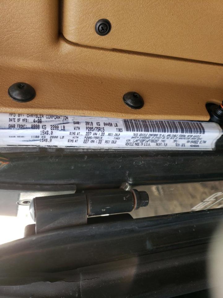 Photo 10 from auction – 1998 JEEP WRANGLER / with VIN 1J4FY29P1WP786397
