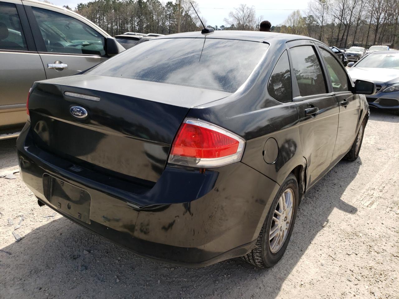 Photo 4 from auction – 2010 FORD FOCUS SE with VIN 1FAHP3FN7AW133023