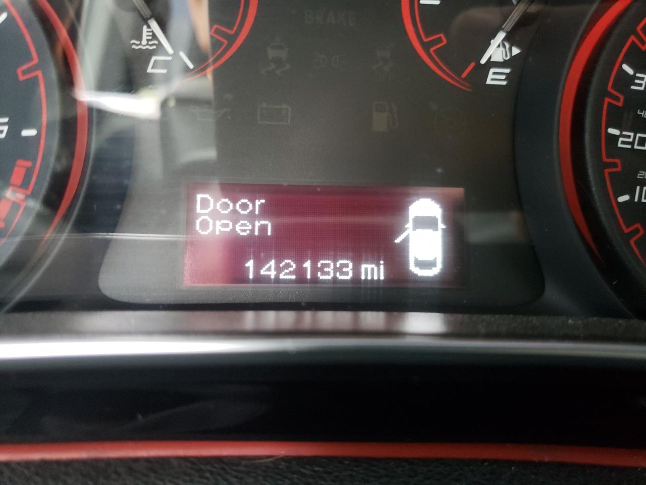 Photo 8 from auction – 2015 DODGE DART SXT with VIN 1C3CDFBB2FD352019