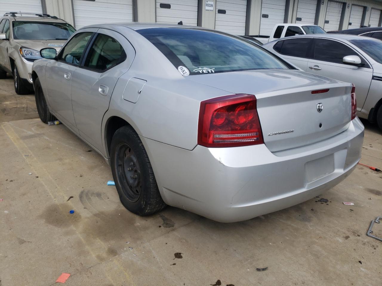 Photo 3 from auction – 2008 DODGE CHARGER with VIN 2B3LA43R98H229488