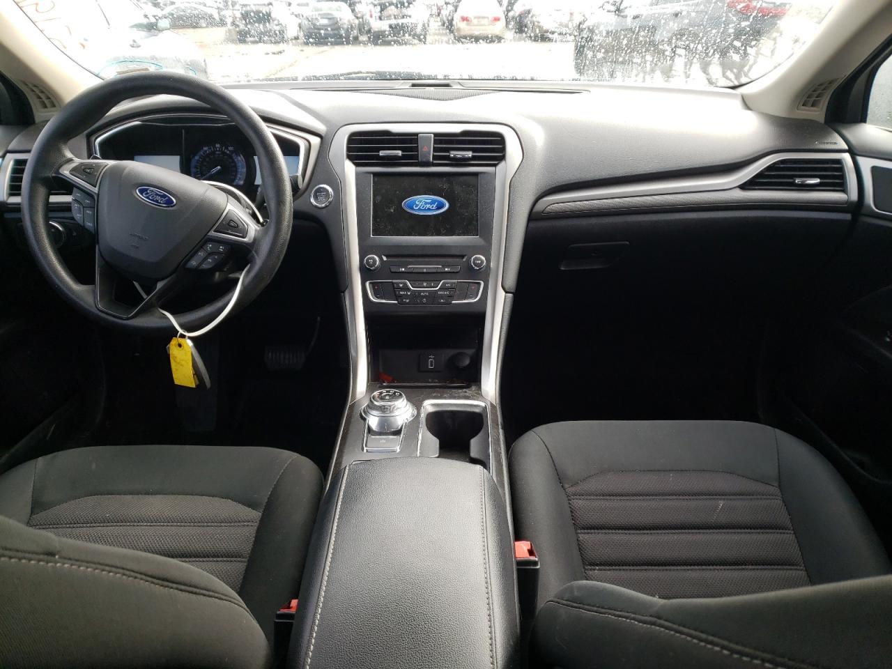 Zdjęcie 9 z aukcji – 2017 FORD FUSION SE z VIN 3FA6P0HD4HR304544