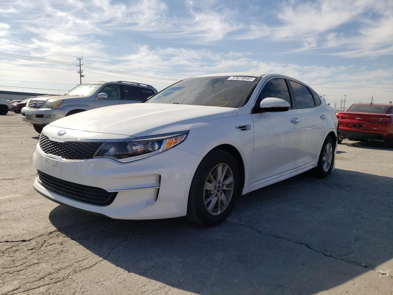 Photo 2 from auction – 2018 KIA OPTIMA LX with VIN 5XXGT4L35JG213612