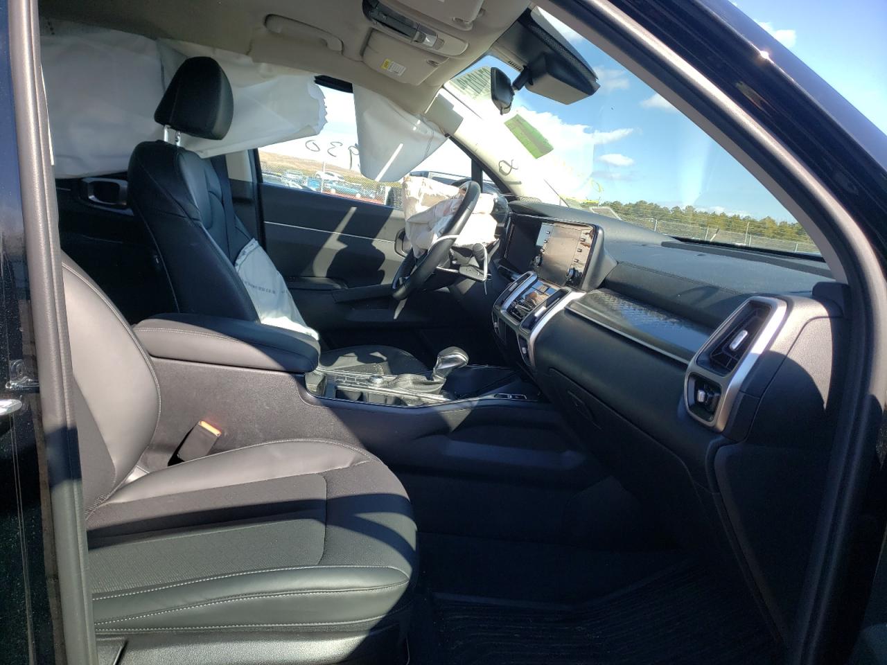 Photo 5 from auction – 2021 KIA SORENTO S with VIN 5XYRLDLC4MG054798