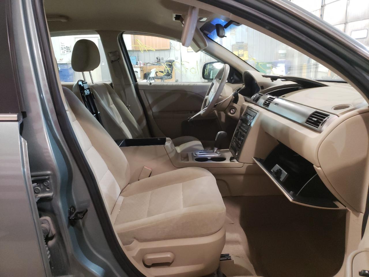 Photo 5 from auction – 2005 FORD FIVE HUNDR with VIN 1FAFP23185G133387