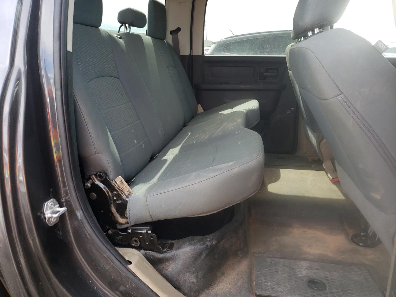 Photo 6 from auction – 2019 RAM 1500 CLASS with VIN 3C6RR7KG1KG726830