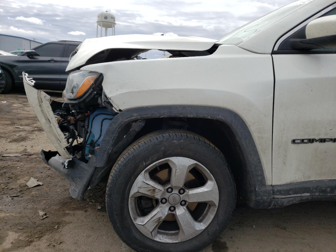 Photo 9 from auction – 2018 JEEP COMPASS LA with VIN 3C4NJDBB2JT192552