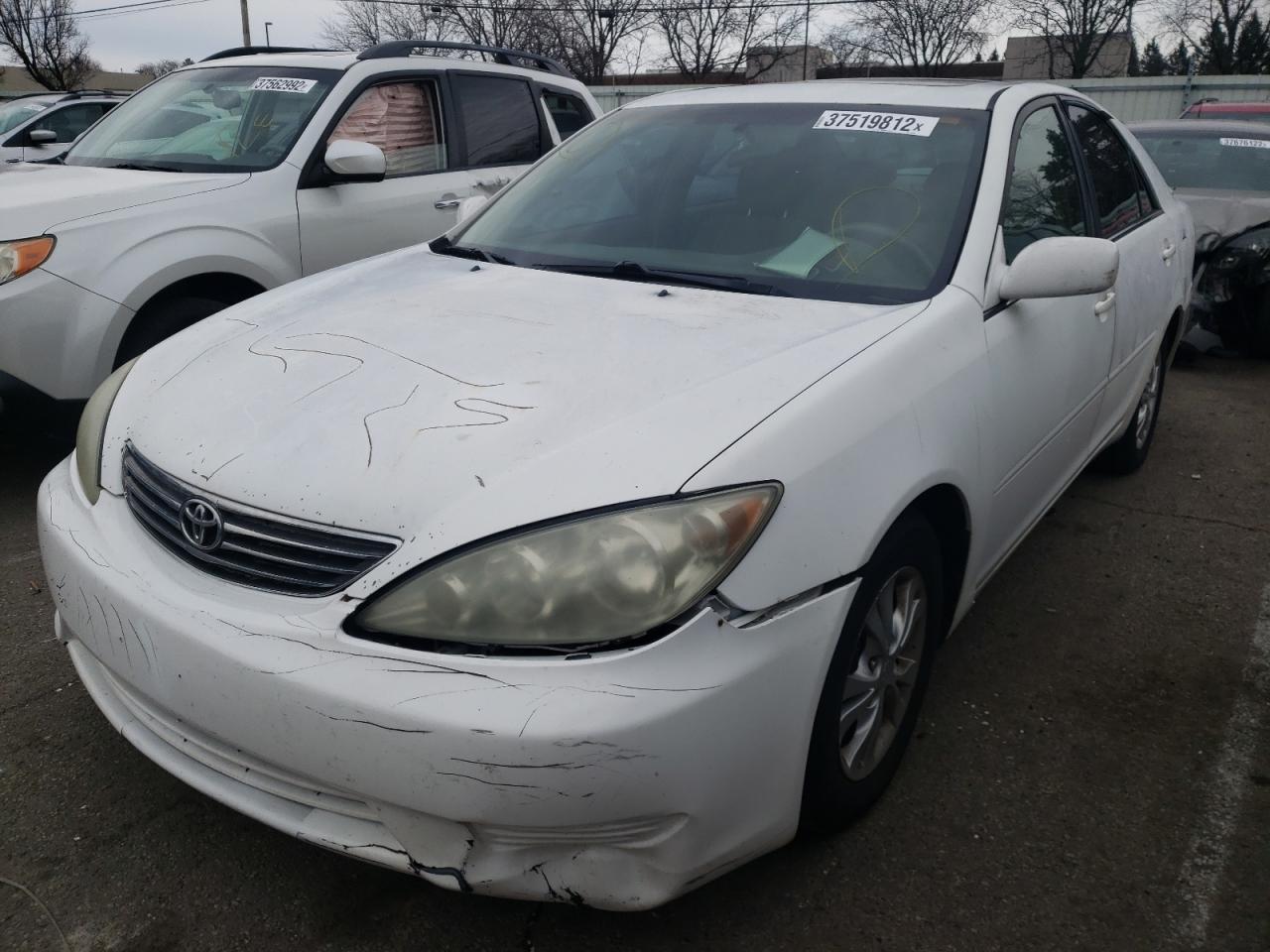 Photo 9 from auction – 2005 TOYOTA CAMRY LE with VIN 4T1BF32K05U604859