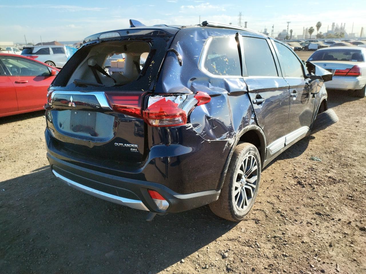 Photo 4 from auction – 2017 MITSUBISHI OUTLANDER with VIN JA4AD3A3XHZ007333