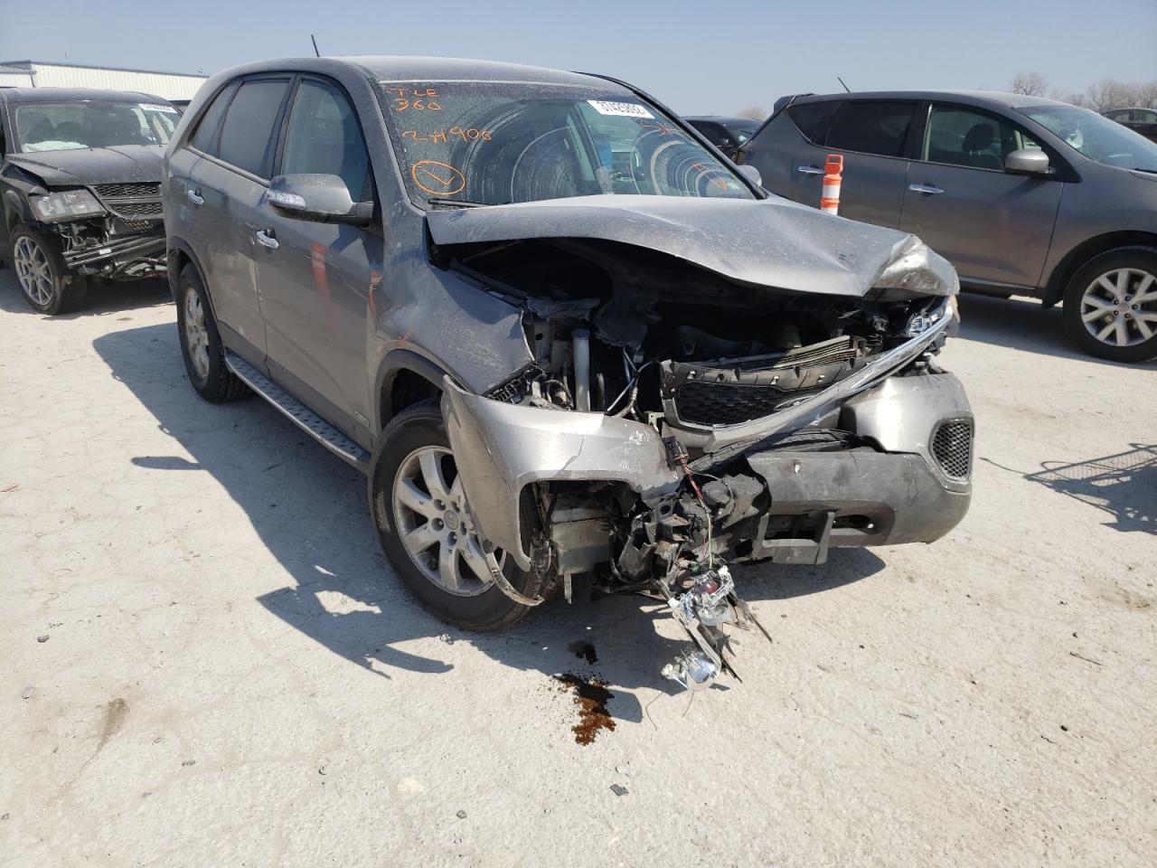 KIA SORENTO BA 2012 with VIN 5XYKTDA60CG241906 - Photo from auction