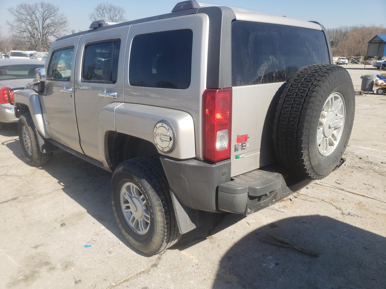 Photo 3 from auction – 2009 HUMMER H3 with VIN 5GTEN13E998101078