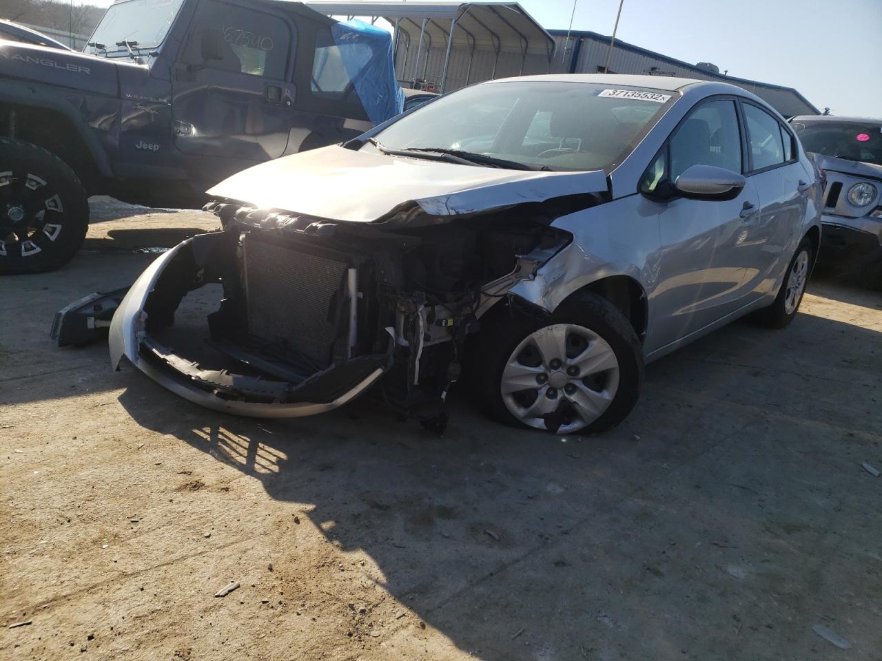 Photo 2 from auction – 2017 KIA FORTE LX with VIN 3KPFL4A71HE093473