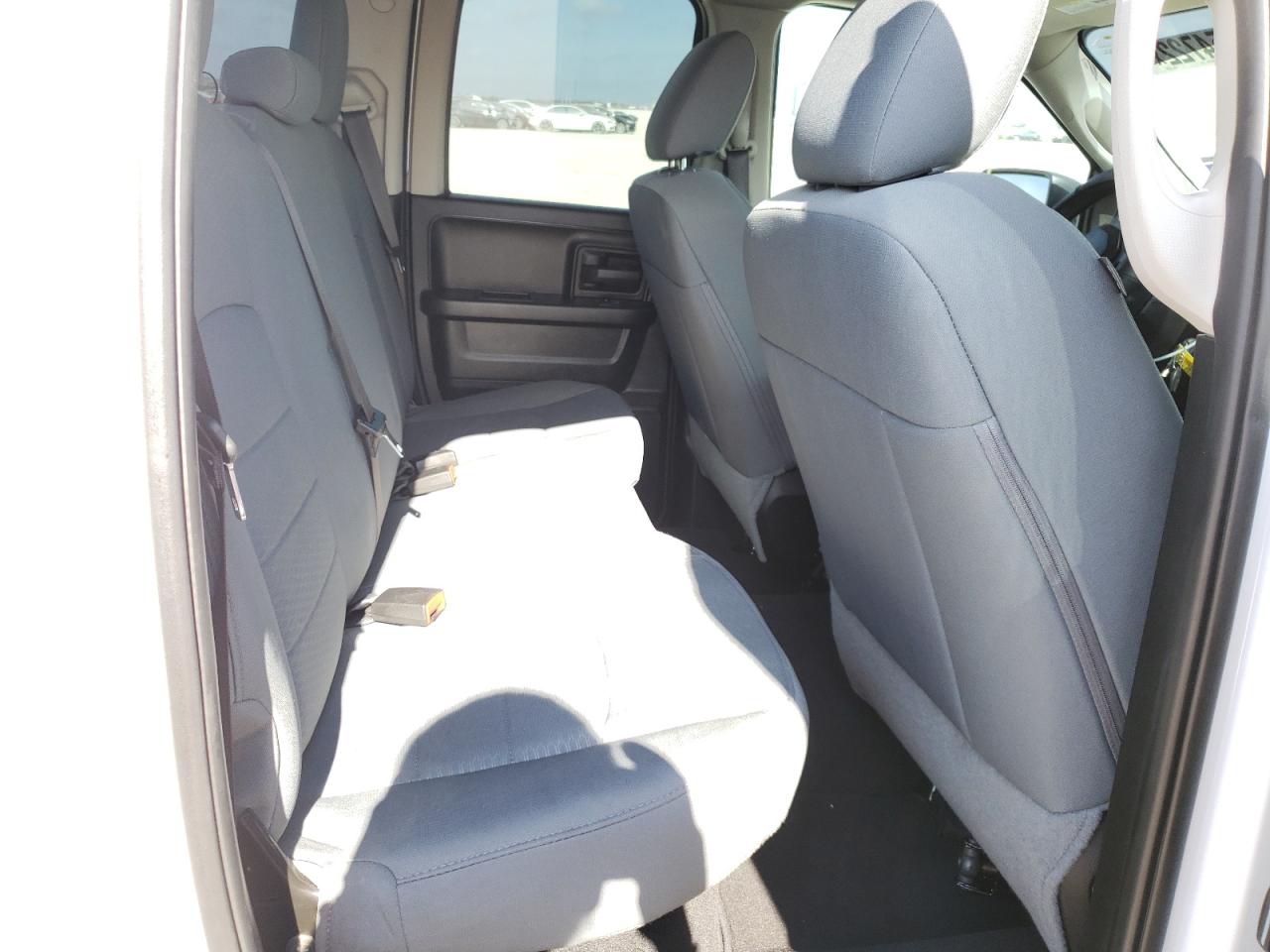 Photo 6 from auction – 2019 RAM 1500 CLASS with VIN 1C6RR6FG7KS673726