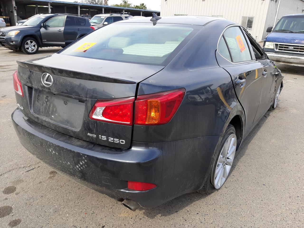 Photo 4 from auction – 2010 LEXUS IS 250 with VIN JTHCF5C26A5040169