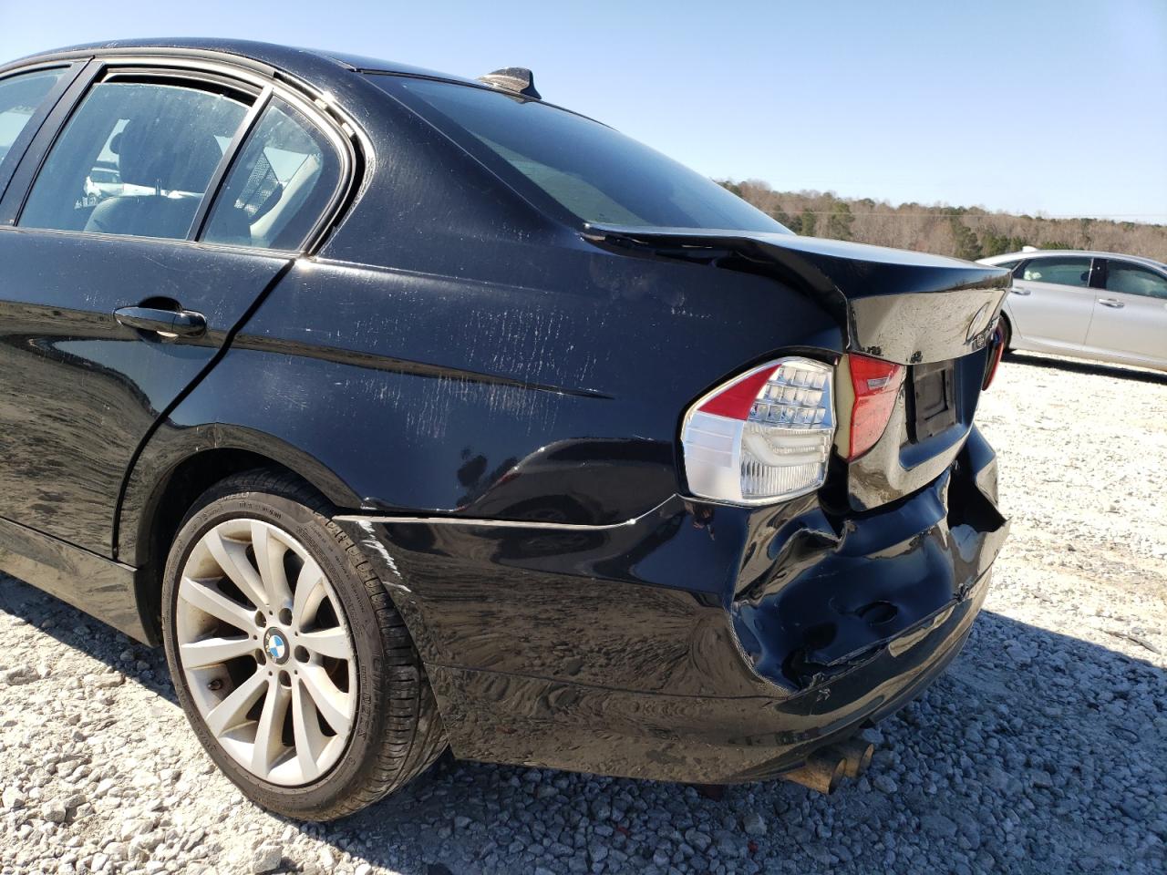 Photo 9 from auction – 2011 BMW 328 I with VIN WBAPH7C54BE852880