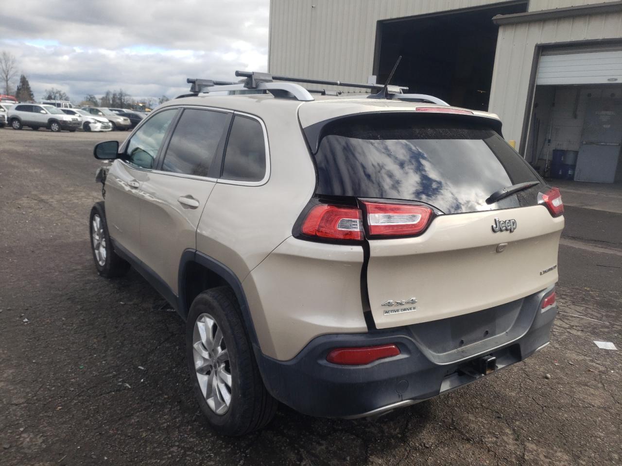 Photo 3 from auction – 2014 JEEP CHEROKEE L with VIN 1C4PJMDSXEW308795