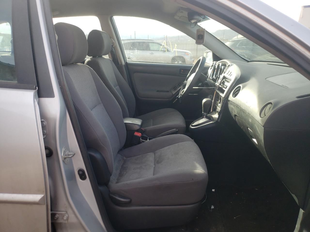 Photo 5 from auction – 2005 PONTIAC VIBE with VIN 5Y2SL63895Z466162