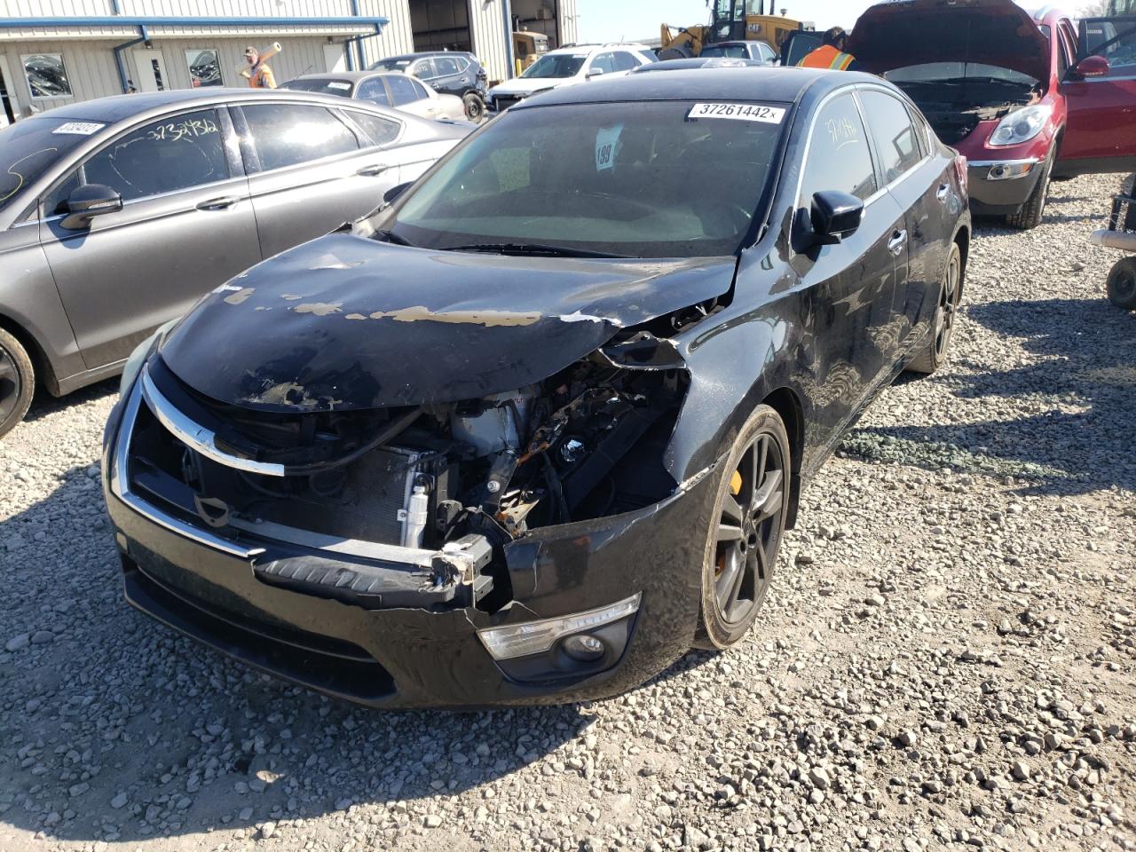Photo 2 from auction – 2013 NISSAN ALTIMA 3.5 with VIN 1N4BL3AP6DC227992