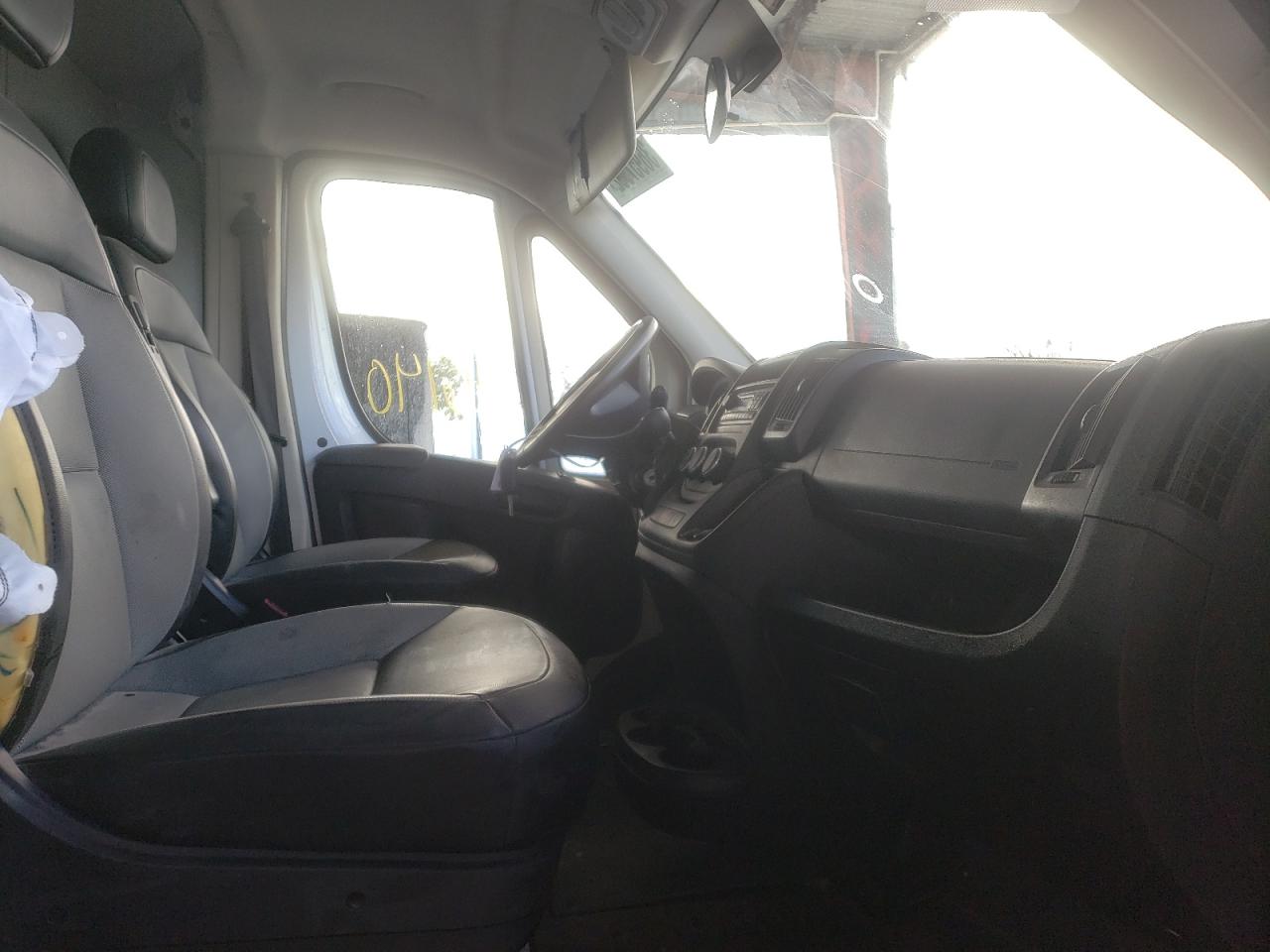 Photo 5 from auction – 2017 RAM PROMASTER with VIN 3C6TRVAG8HE526463
