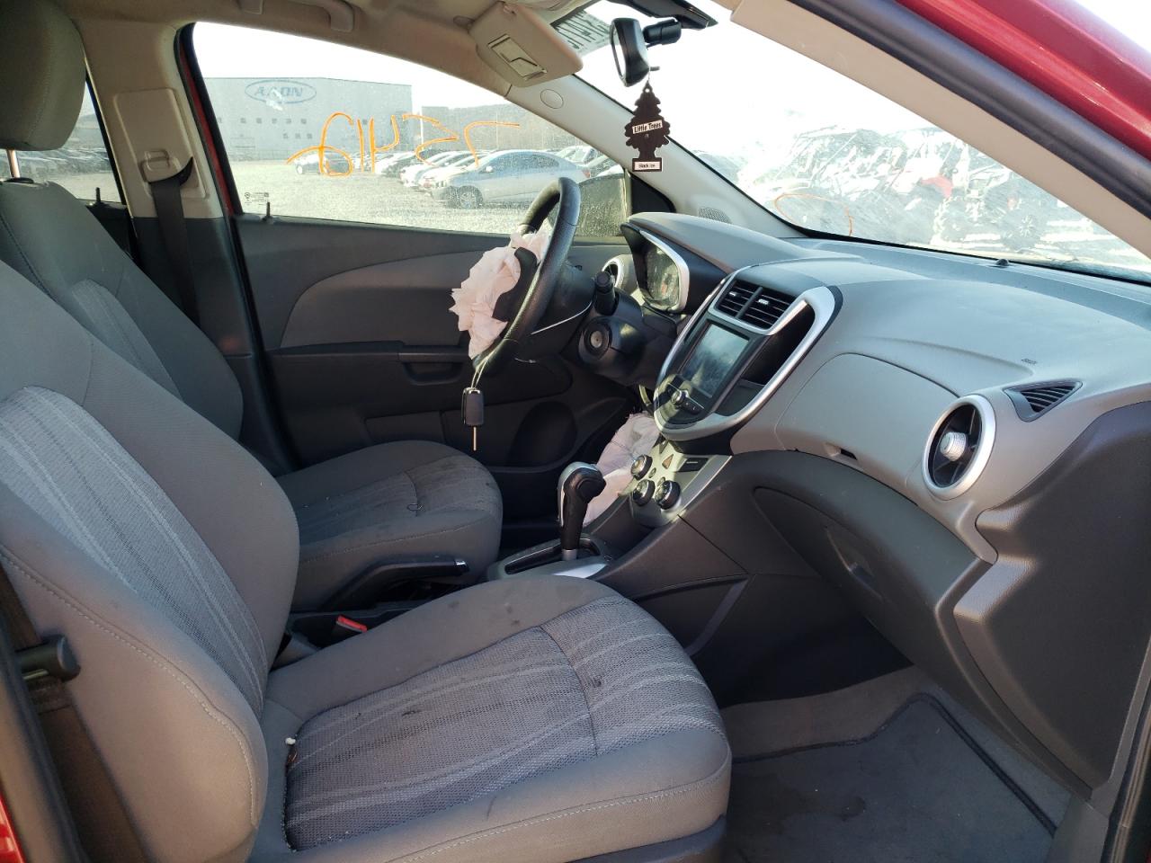 Photo 5 from auction – 2017 CHEVROLET SONIC LT with VIN 1G1JD5SH6H4112744