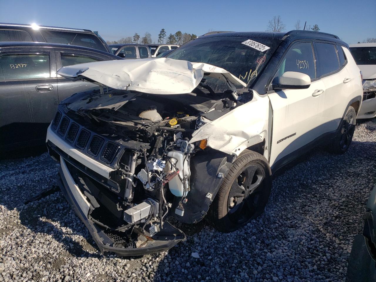Photo 2 from auction – 2020 JEEP COMPASS LA with VIN 3C4NJDBB0LT161769
