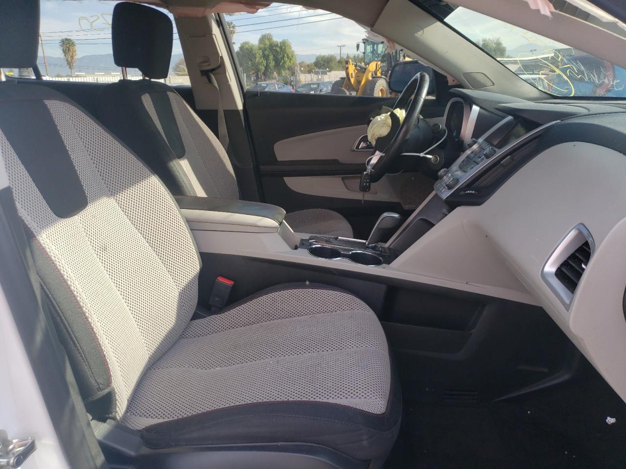 Photo 5 from auction – 2015 CHEVROLET EQUINOX LT with VIN 2GNALCEK3F6376948