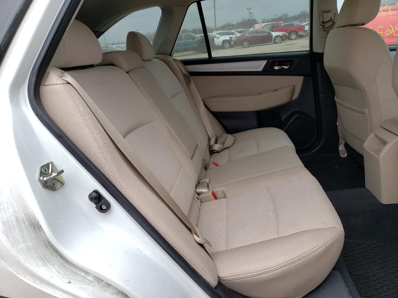 Photo 6 from auction – 2016 SUBARU OUTBACK with VIN 4S4BSACC1G3360896