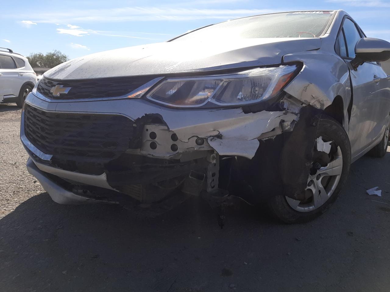 Photo 9 from auction – 2016 CHEVROLET CRUZE LS with VIN 1G1BC5SM9G7319632