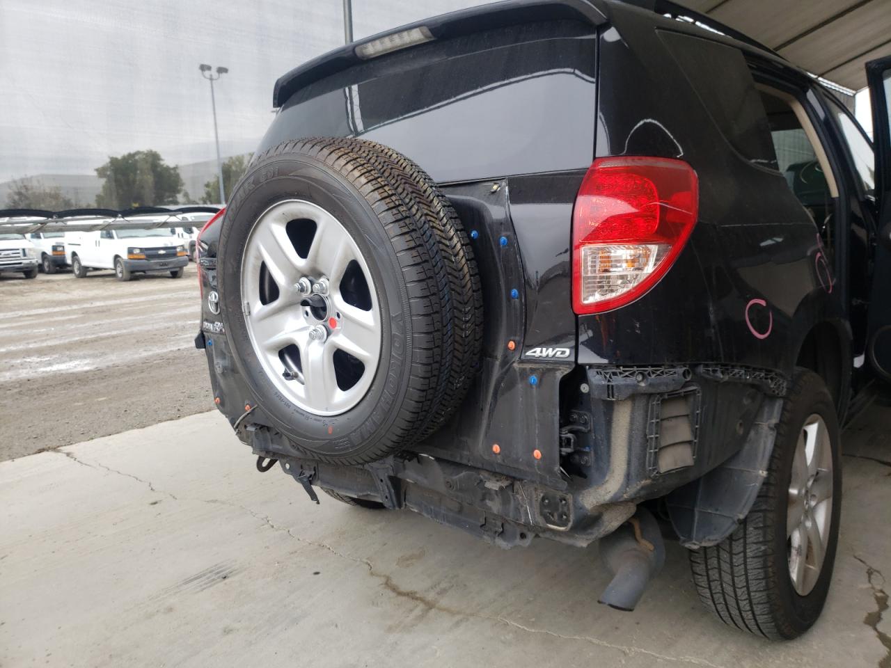 Photo 9 from auction – 2007 TOYOTA RAV4 LIMIT with VIN JTMBK34V775035805