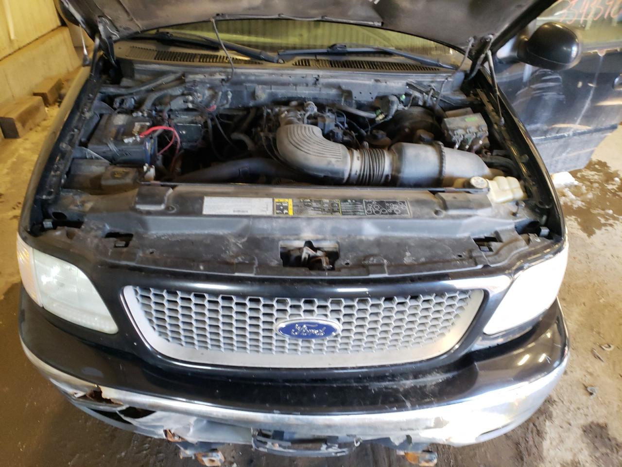 Photo 7 from auction – 2003 FORD F150 with VIN 1FTRX18WX3NA20393