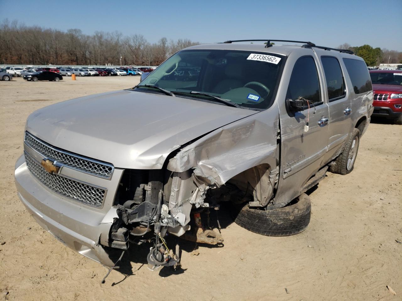 Photo 2 from auction – 2007 CHEVROLET SUBURBAN C with VIN 3GNFC16077G260973