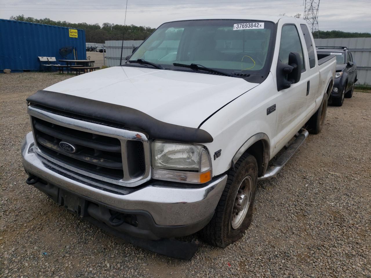 Photo 2 from auction – 2003 FORD F250 SUPER with VIN 1FTNX20S83EB94282