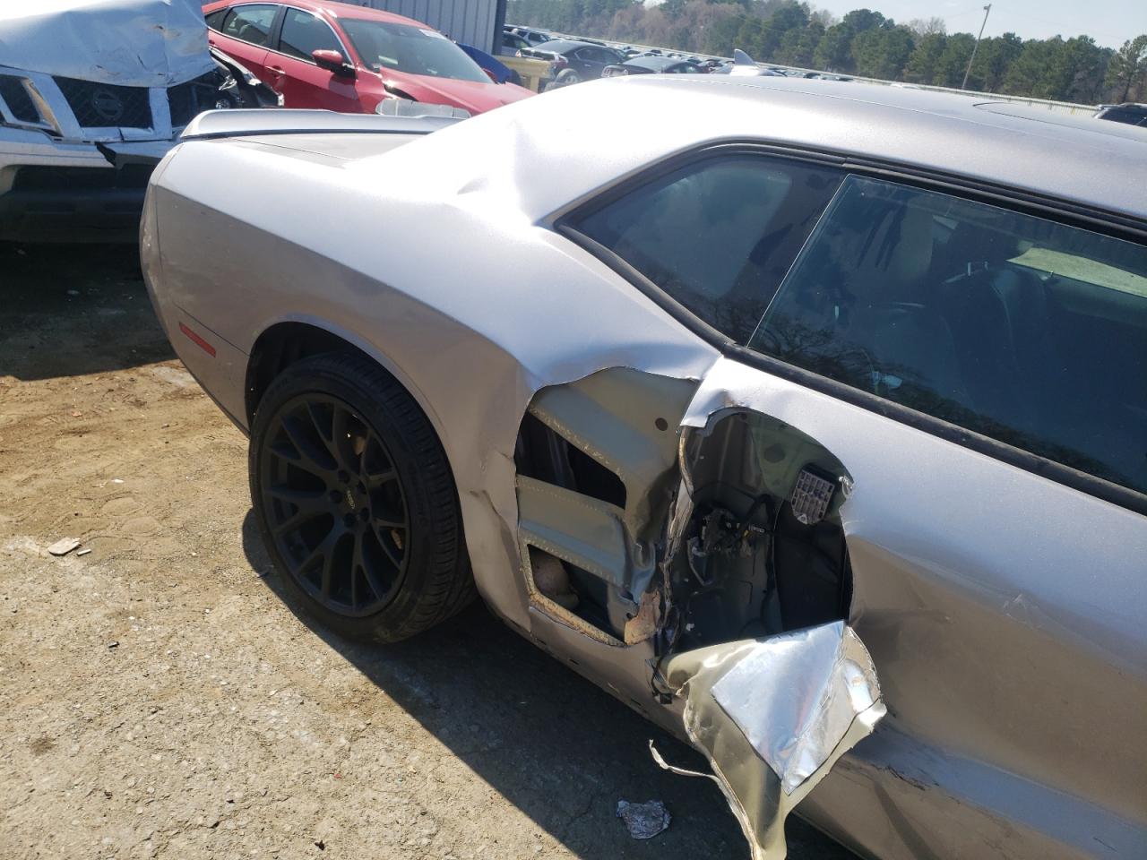 Photo 9 from auction – 2016 DODGE CHALLENGER with VIN 2C3CDZAG7GH290250
