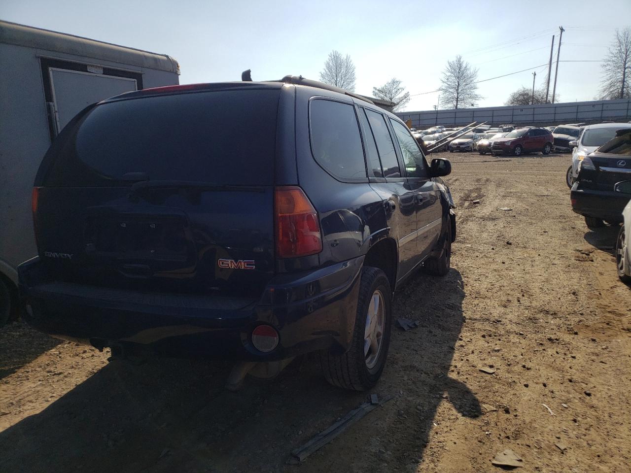 Photo 4 from auction – 2007 GMC ENVOY with VIN 1GKDT13SX72167870