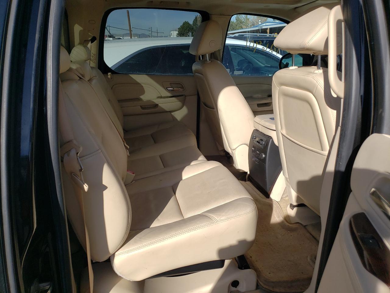 Photo 6 from auction – 2007 CADILLAC ESCALADE E with VIN 3GYFK62817G253693