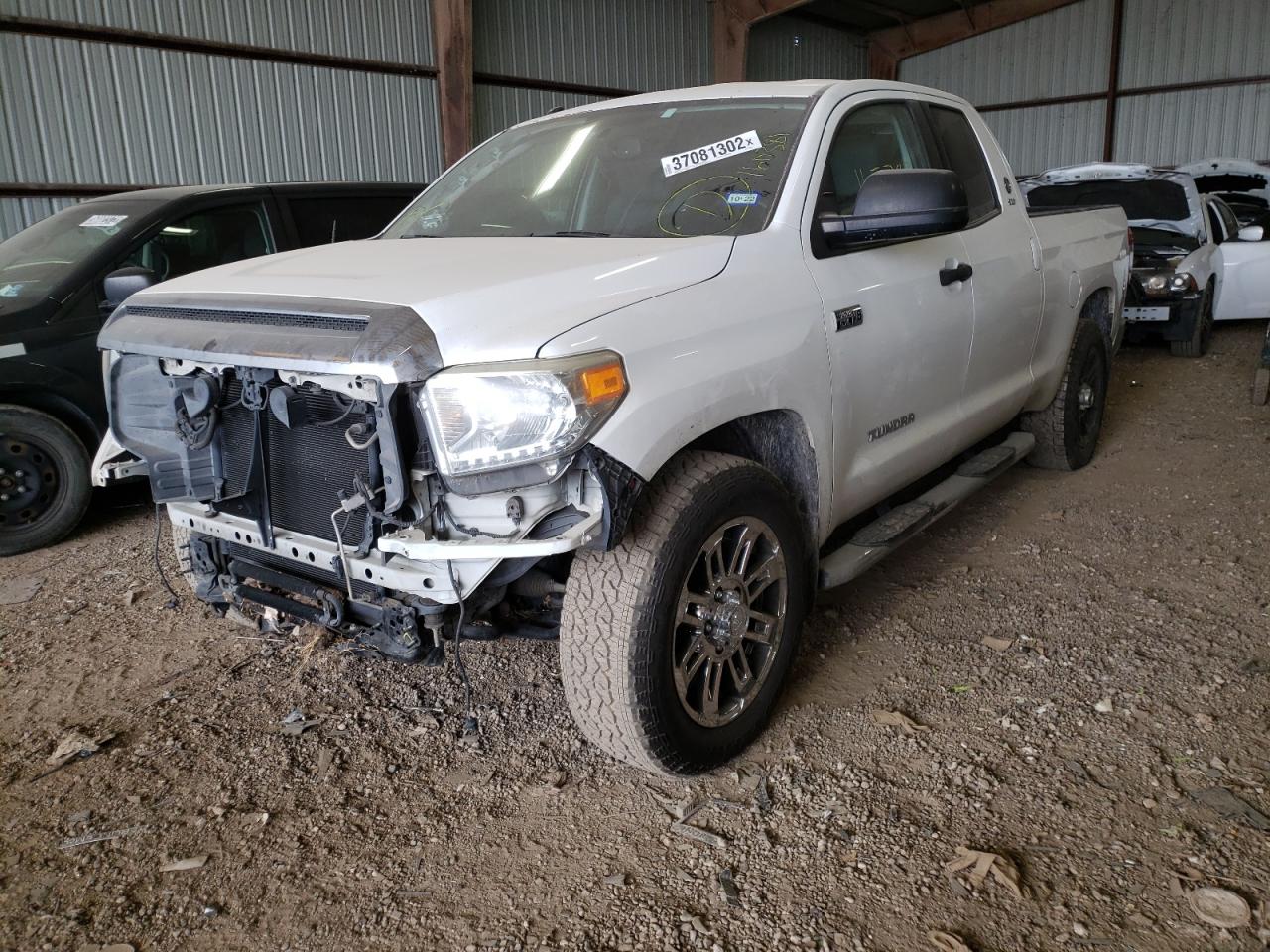 Photo 2 from auction – 2014 TOYOTA TUNDRA DOU with VIN 5TFRY5F18EX160381