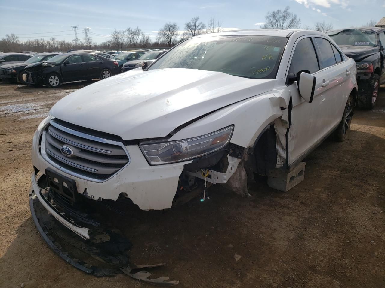 Photo 2 from auction – 2014 FORD TAURUS SEL with VIN 1FAHP2E89EG139900