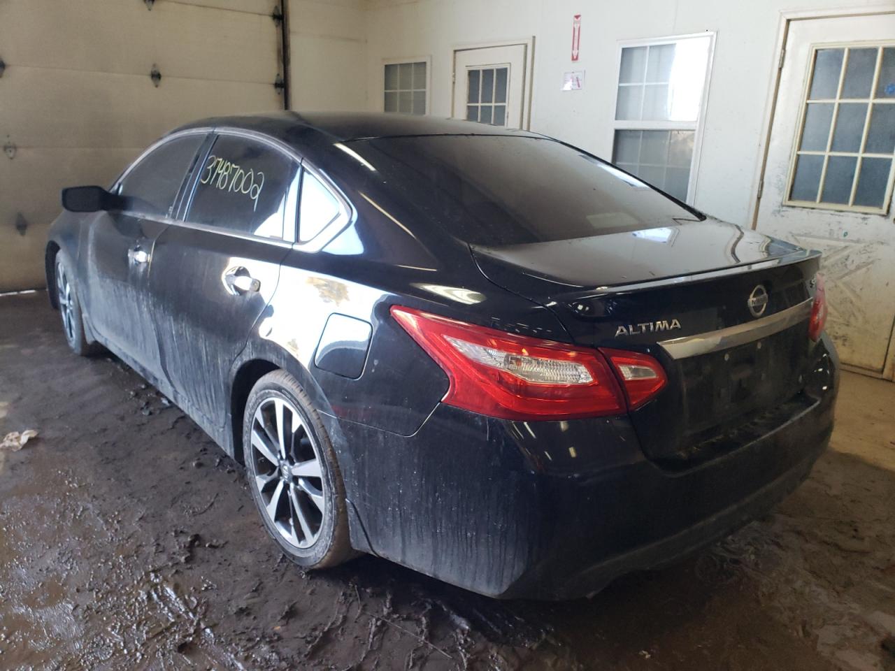 Photo 3 from auction – 2016 NISSAN ALTIMA 2.5 with VIN 1N4AL3AP5GC191325
