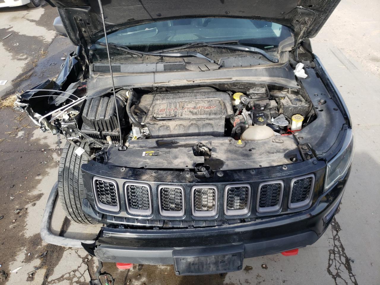 Photo 7 from auction – 2018 JEEP COMPASS TR with VIN 3C4NJDDB7JT192608