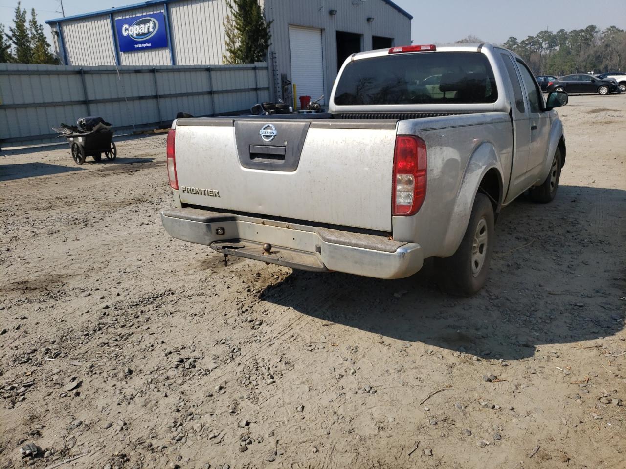Фото 4 с аукциона – 2011 NISSAN FRONTIER S с VIN 1N6BD0CT7BC416306