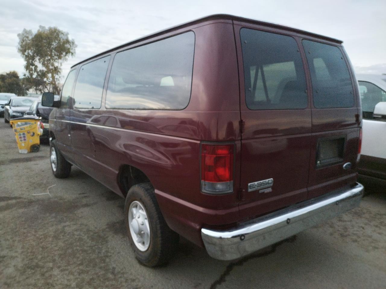 Photo 3 from auction – 2008 FORD ECONOLINE with VIN 1FBNE31L48DA77464