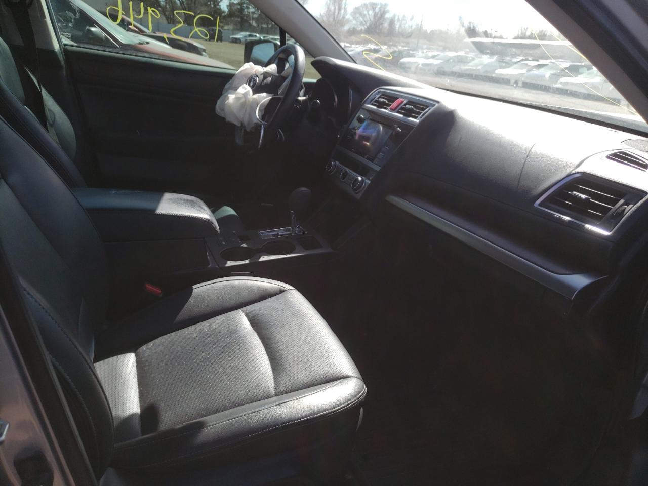 Снимка 5 от търг – 2015 SUBARU OUTBACK 2. с VIN 4S4BSBLC6F3275153
